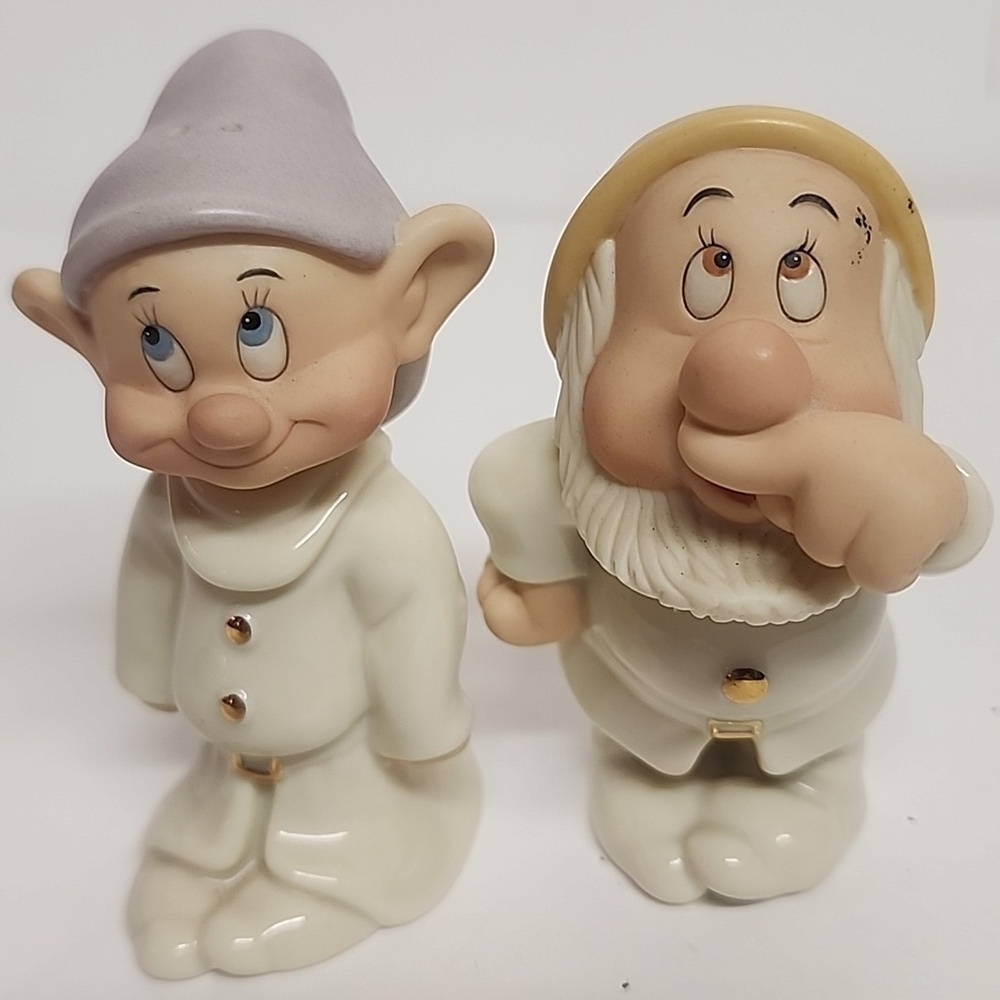 Lenox Disney Sneezy & Dopey  Cream with Gold Accents Salt & Pepper Shakers